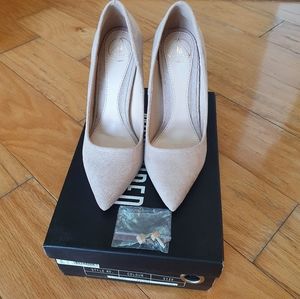 Faux Suede Pointed Toe Pumps